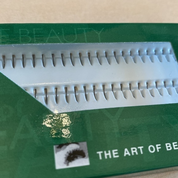 Elise Faux Individual Lashes black - Picture 3 of 8